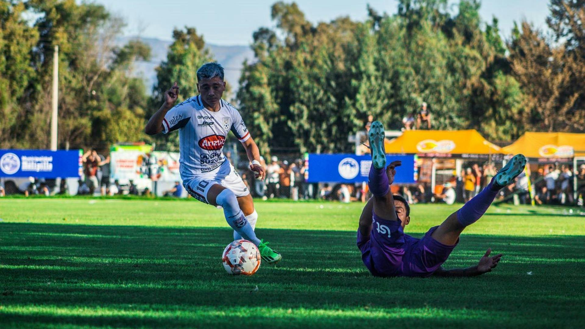 Josué Ovalle, el Neymar de Melipilla que fue campeón en Colo Colo y brilla en La Liga 2D