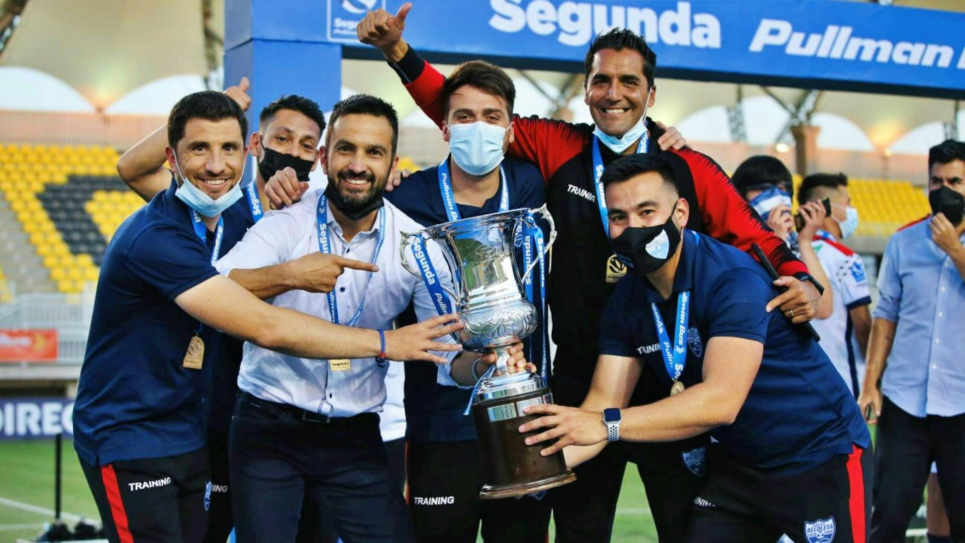 Felipe Núñez analiza la Segunda División y no se olvida de Fernández Vial: Representa al pueblo y los trabajadores