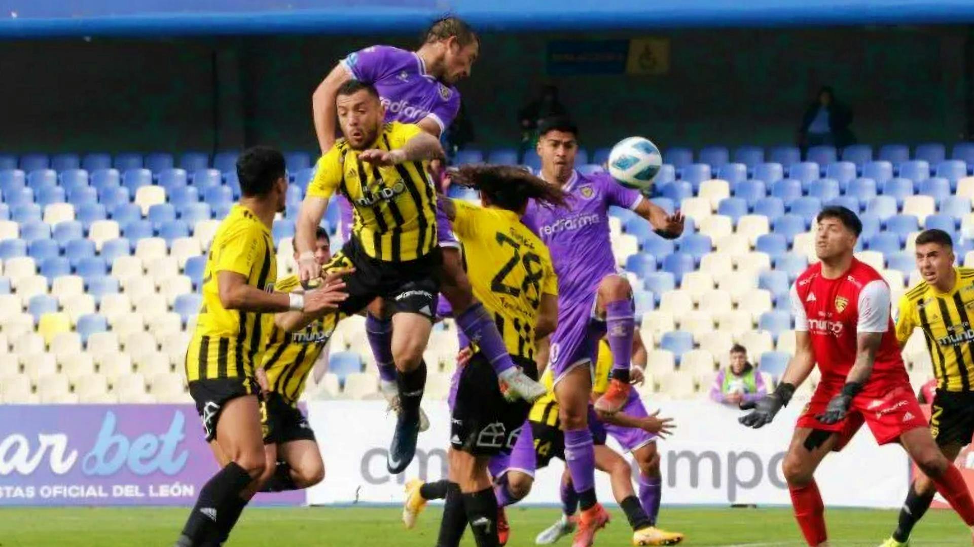 Dónde ver Fernández Vial-Concepción: clásico penquista de la Segunda División Profesional La Liga 2D