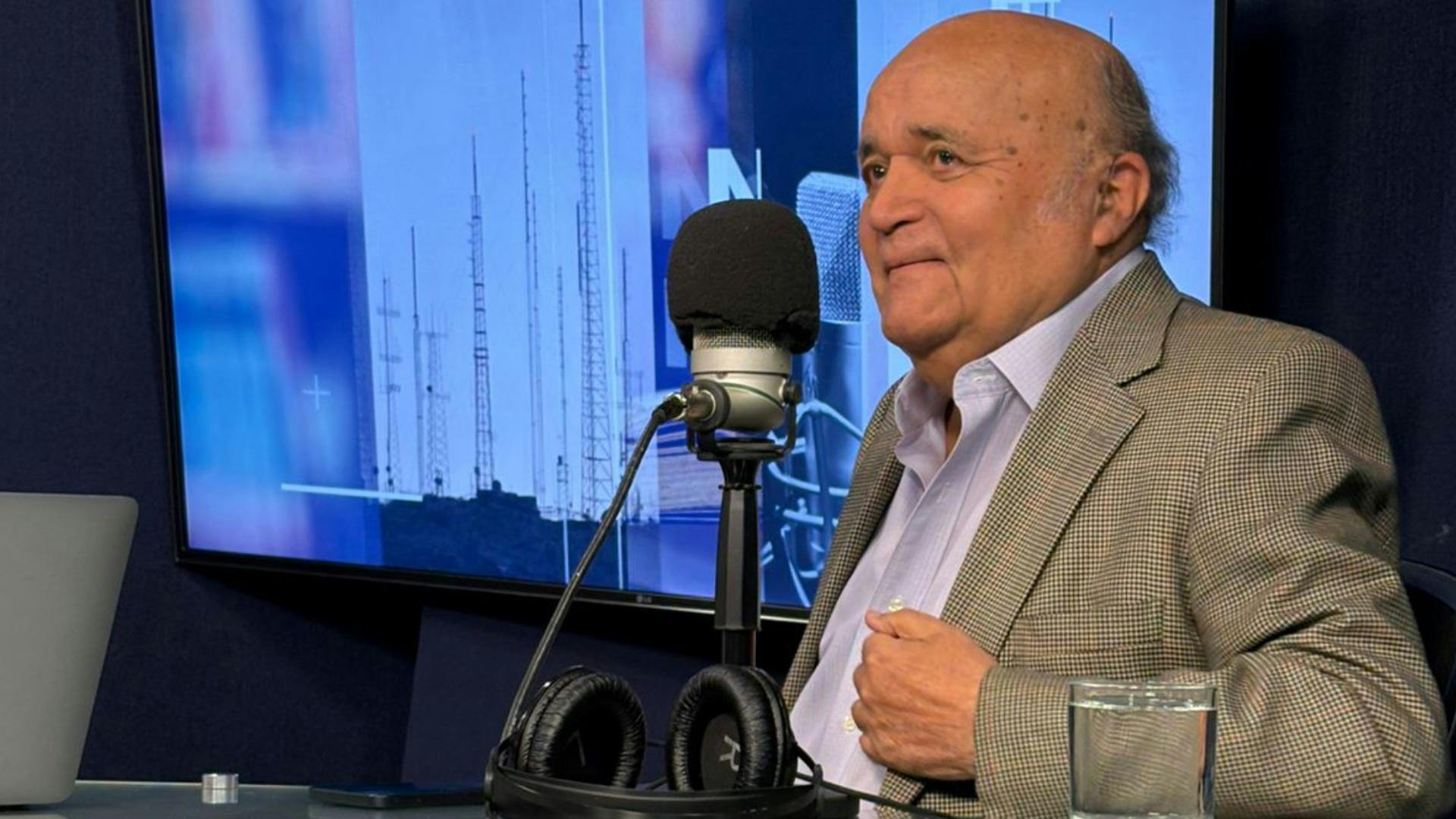 Genaro Arriagada sobre la recta final de las elecciones: "La derecha cometió la imprudencia, hay que mandarla al psiquiatra"