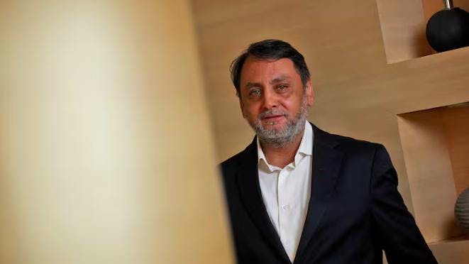 Javier Fuenzalida, de Clínicas de Chile, apunta cómo los prestadores privados podrían resolver las listas de espera