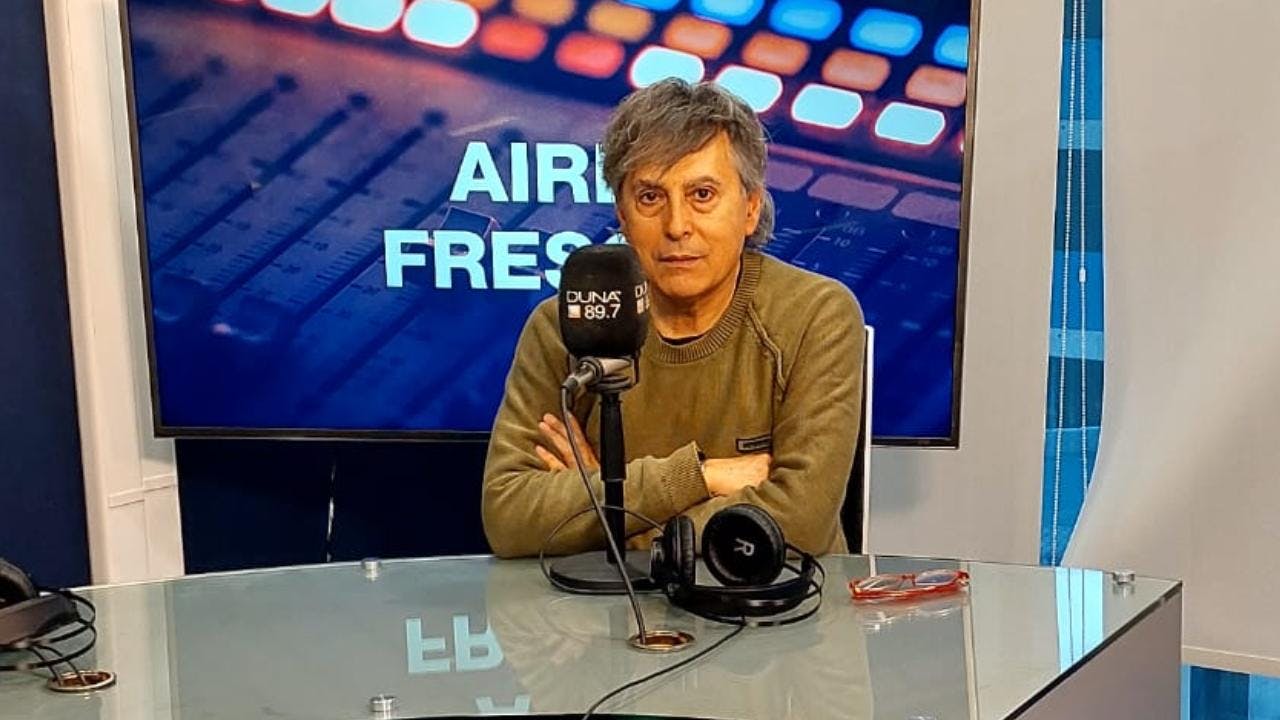 Cristián Pérez sobre su libro “Con el fusil en la espalda”: “Hablamos de hombres de campo, igual que ellos, que militan en partidos de izquierda”