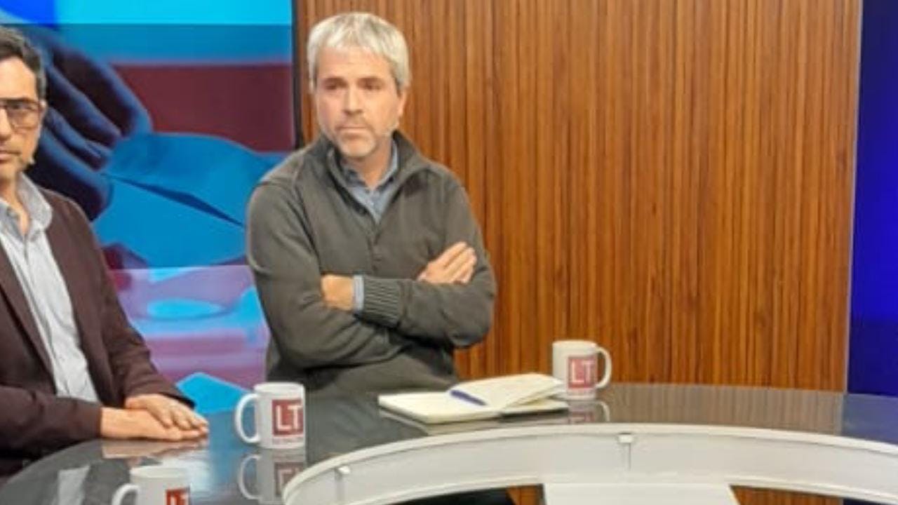 Gonzalo Blumel por resultados de primarias: “No es descartable que en segunda vuelta haya dos candidaturas de derecha”