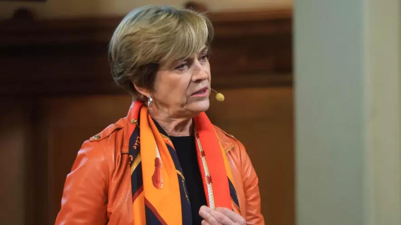 Matthei increpa al Canciller: “Debería ser un poco más estricto con su propio Presidente”