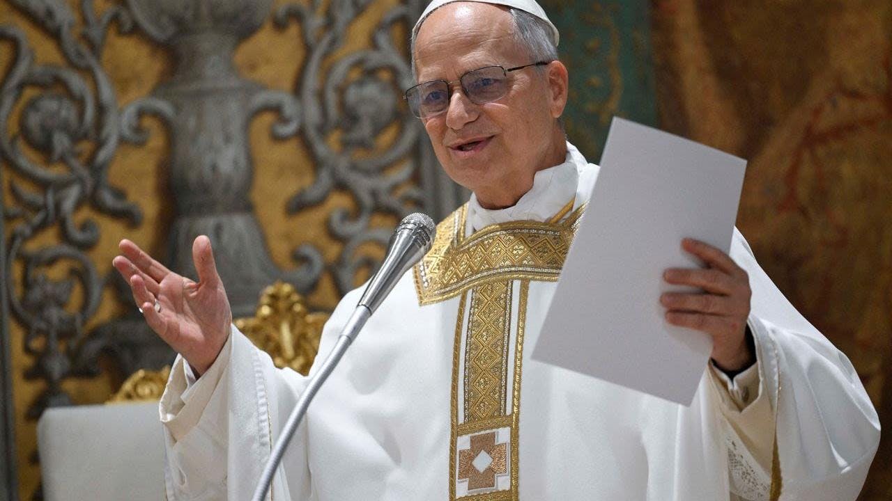 El papa León XIV llamó a frenar la guerra