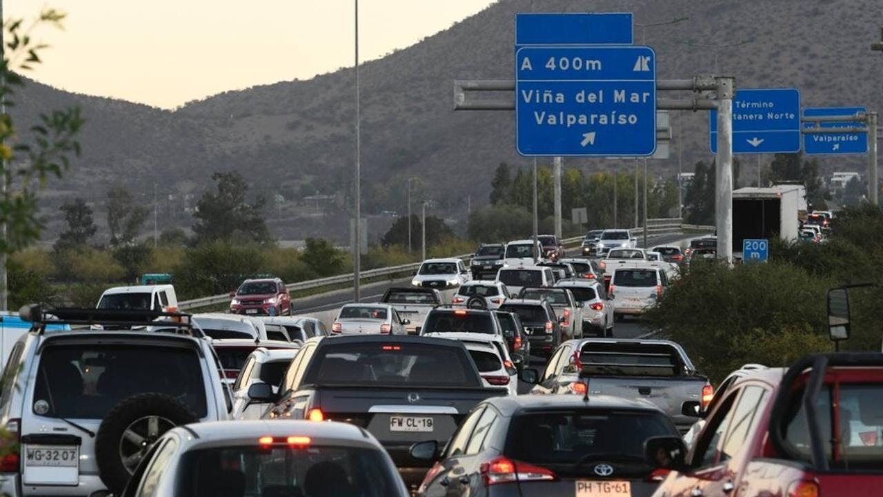 ¿Cómo funcionará el comercio y el peaje a luca este fin de semana largo?