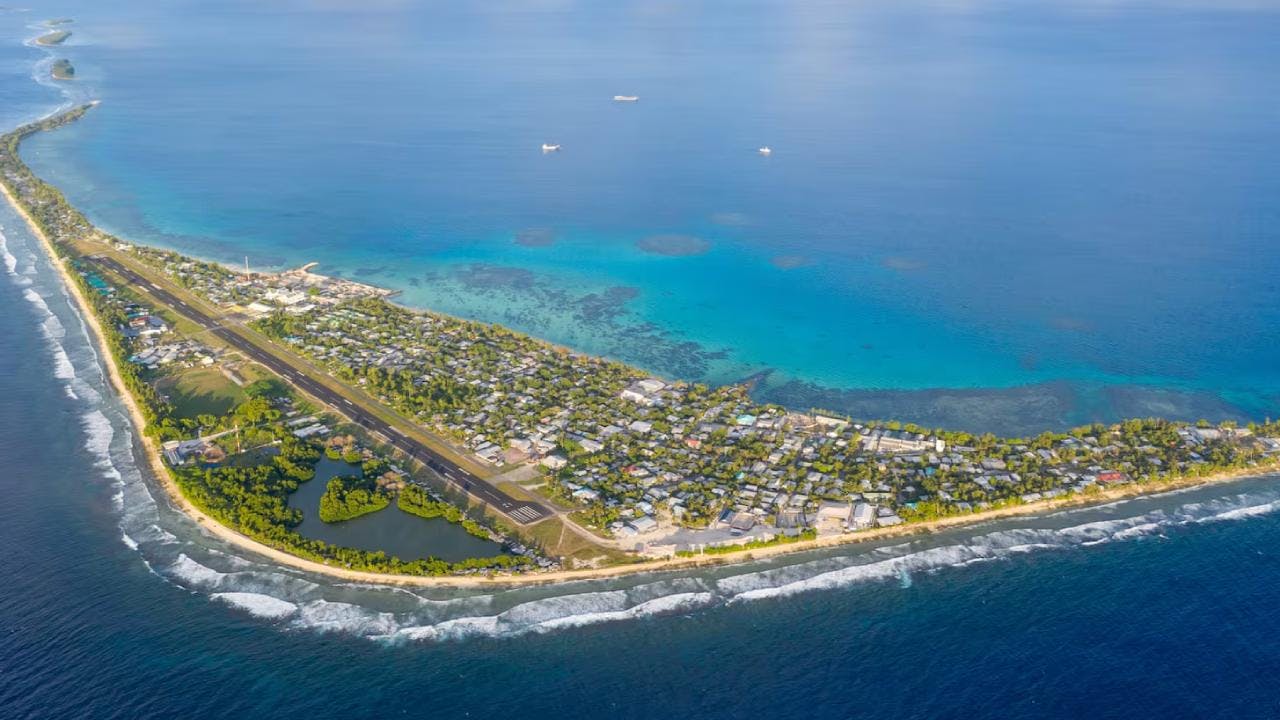 Visado climático: Tuvalu, el país que puede desaparecer y cuyos habitantes piden reubicarse en Australia