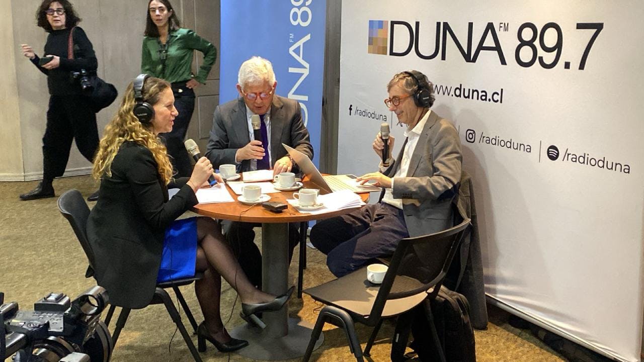Rosario Navarro: “La IA puede optimizar hasta un 90% de muchos trabajos; los más afectados son funcionarios públicos y profesores de enseñanza media”