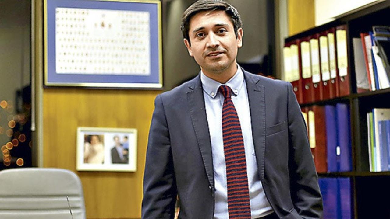 Diputado Miguel Ángel Calisto sufre duro revés y es desaforado por fraude al fisco: El exDC apelará