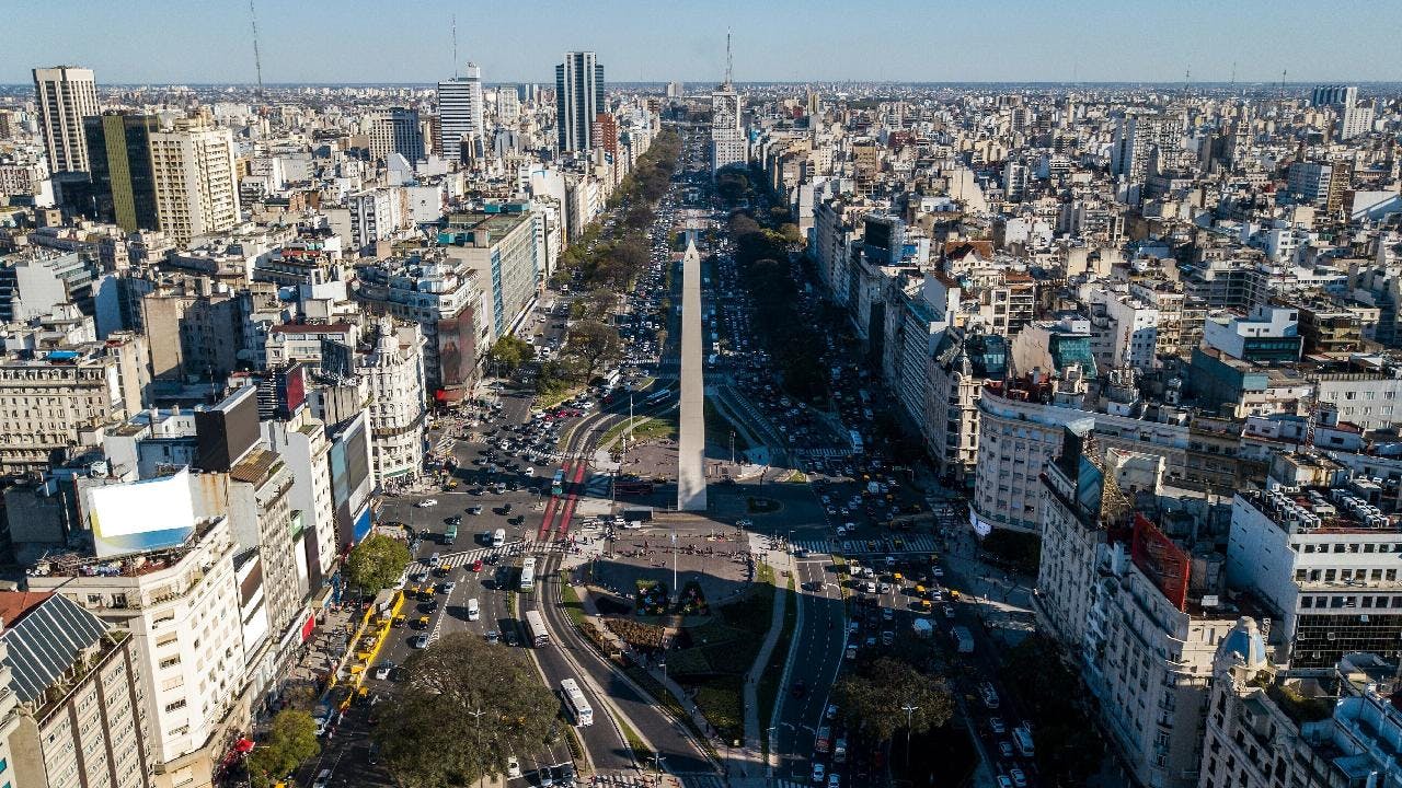 Será enfocado en chilenos: Argentina lanza plan para impulsar el turismo