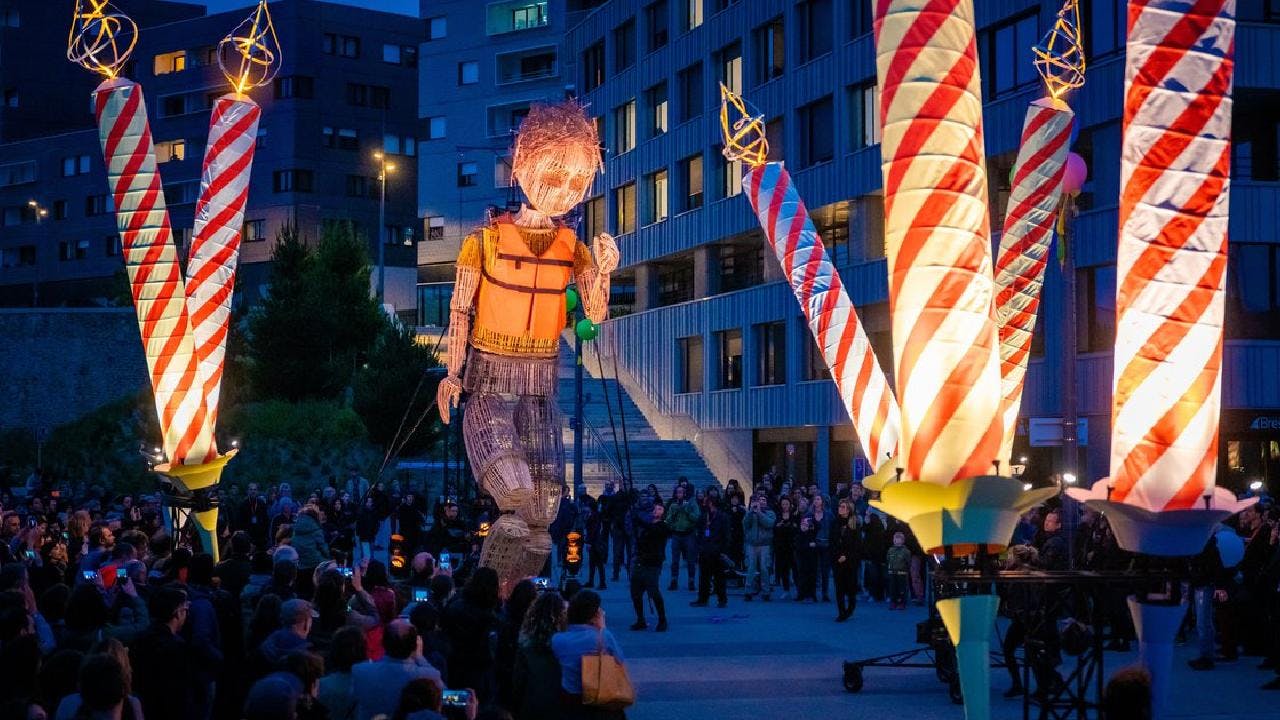 Crece participación cultural en la ciudadanía chilena: un 75% afirmó haber ido a alguna actividad artística