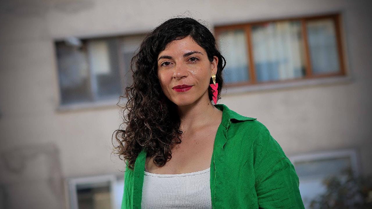 Camila Miranda:“El aborto libre no aparece en el programa, pero está todo el interés de la candidata en ampliar las materias de derechos de las mujeres”