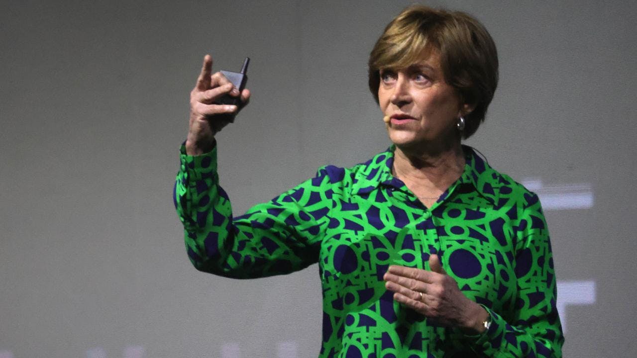 Matthei enfrenta críticas a dichos de Sutil sobre dictadura: “Tenemos que cuidar la democracia”