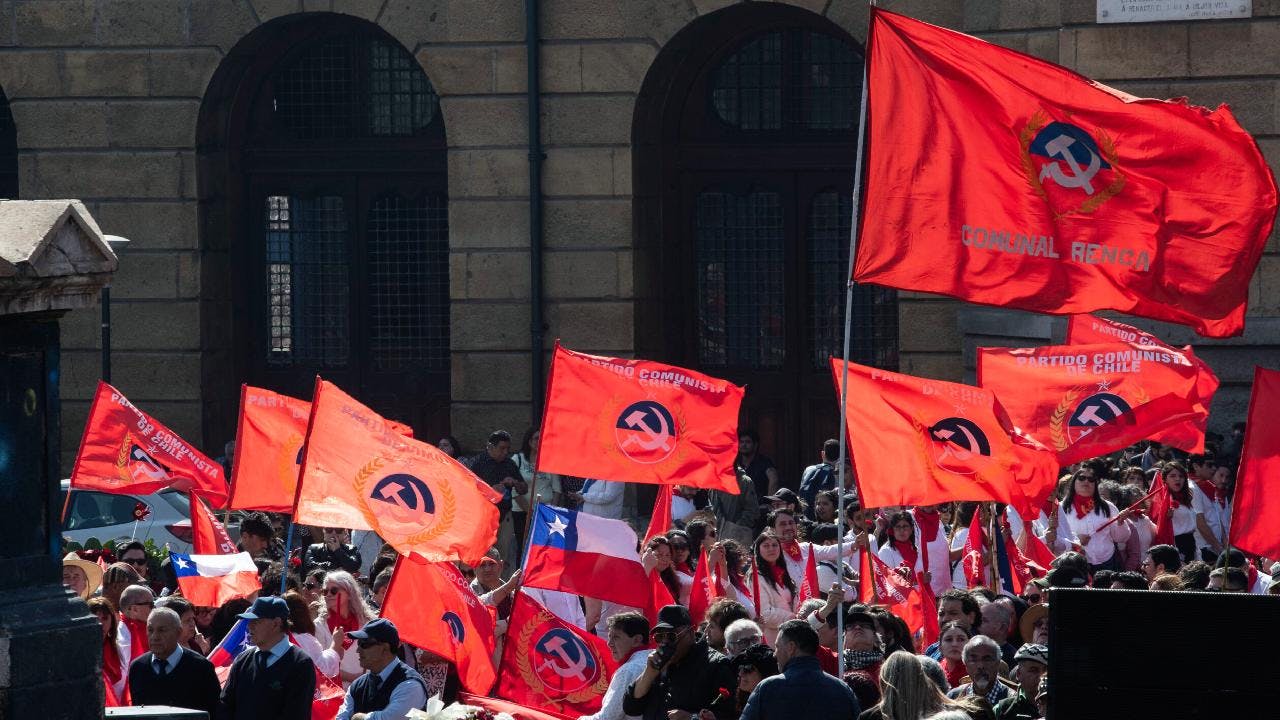 PC acusa a Estados Unidos de “provocar por la fuerza” la salida de Maduro del poder