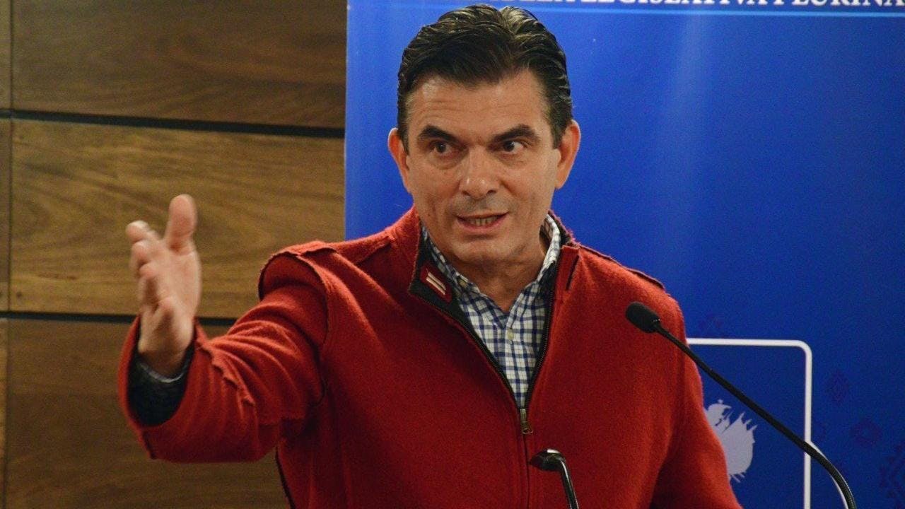 El candidato a la presidencia de Bolivia, Rodrigo Paz espera “retomar relaciones” con Chile en su eventual gobierno