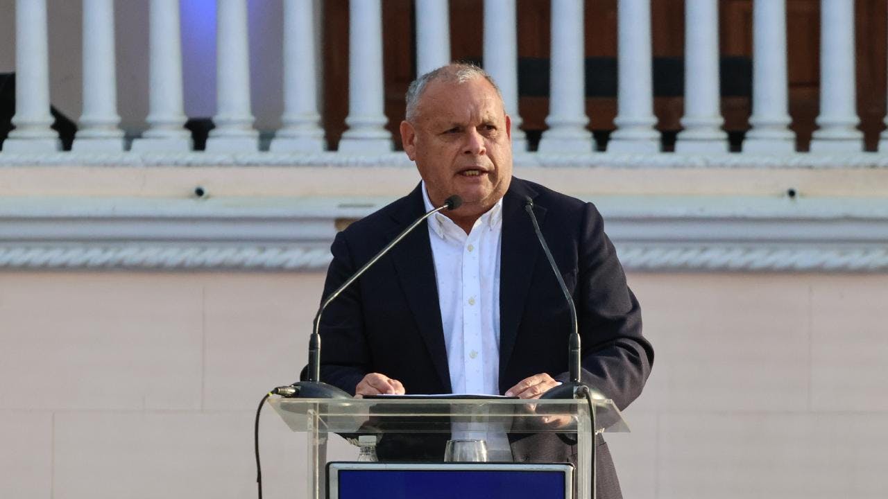 Rodrigo Mundaca por toma de San Antonio: “La municipalidad ha indicado que no cuenta con condiciones materiales para asumir el albergue provisorio para esta cantidad de familias”