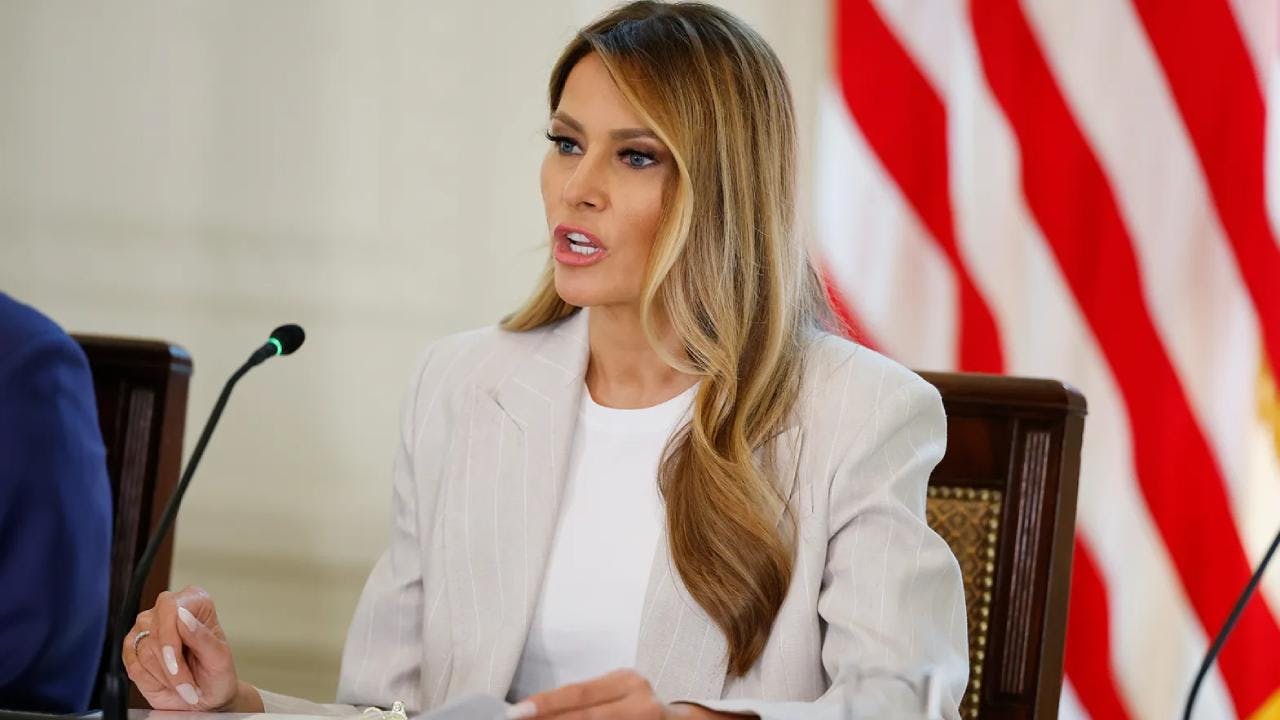El aviso de Melania Trump sobre inteligencia artificial: “Los robots ya están aquí”