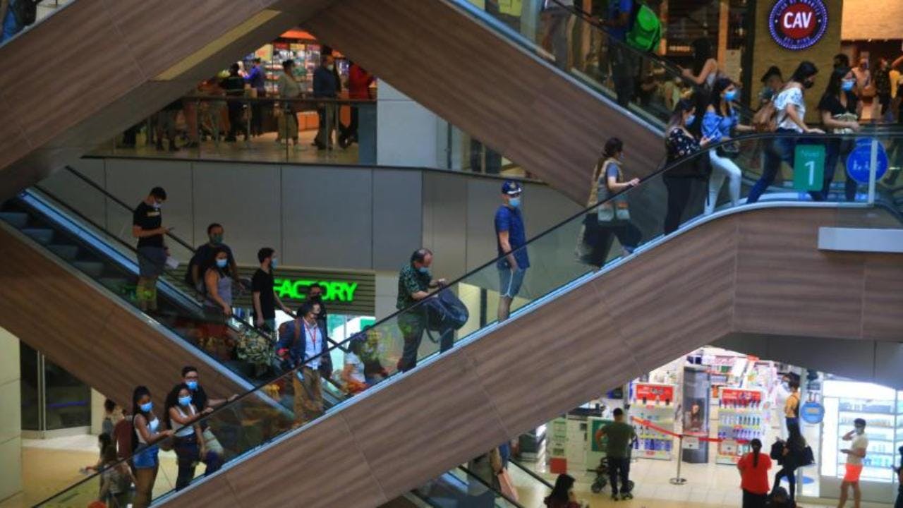 ¿Fin de los feriados electorales?: Presentan proyecto para que malls puedan abrir durante votaciones