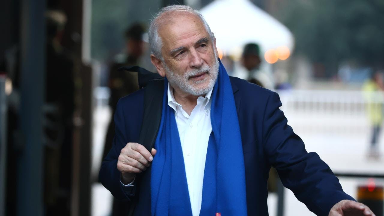 Ministro Montes responde a Evelyn Matthei por cuestionamientos a pagos de terreno: “Si tiene antecedentes concretos, debería denunciarlo como tal”