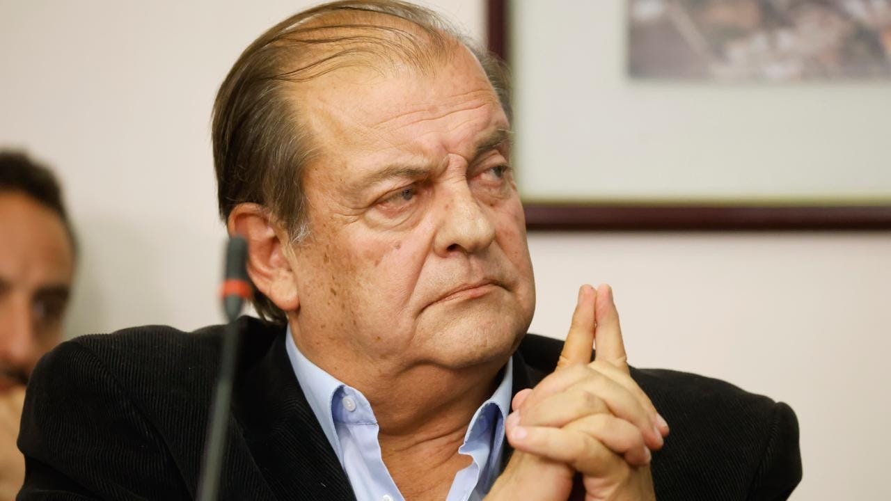 Francisco Vidal: "Hay que confrontar las ideas no a las personas. Descarto que como ventaja electoral esté el ataque personal"