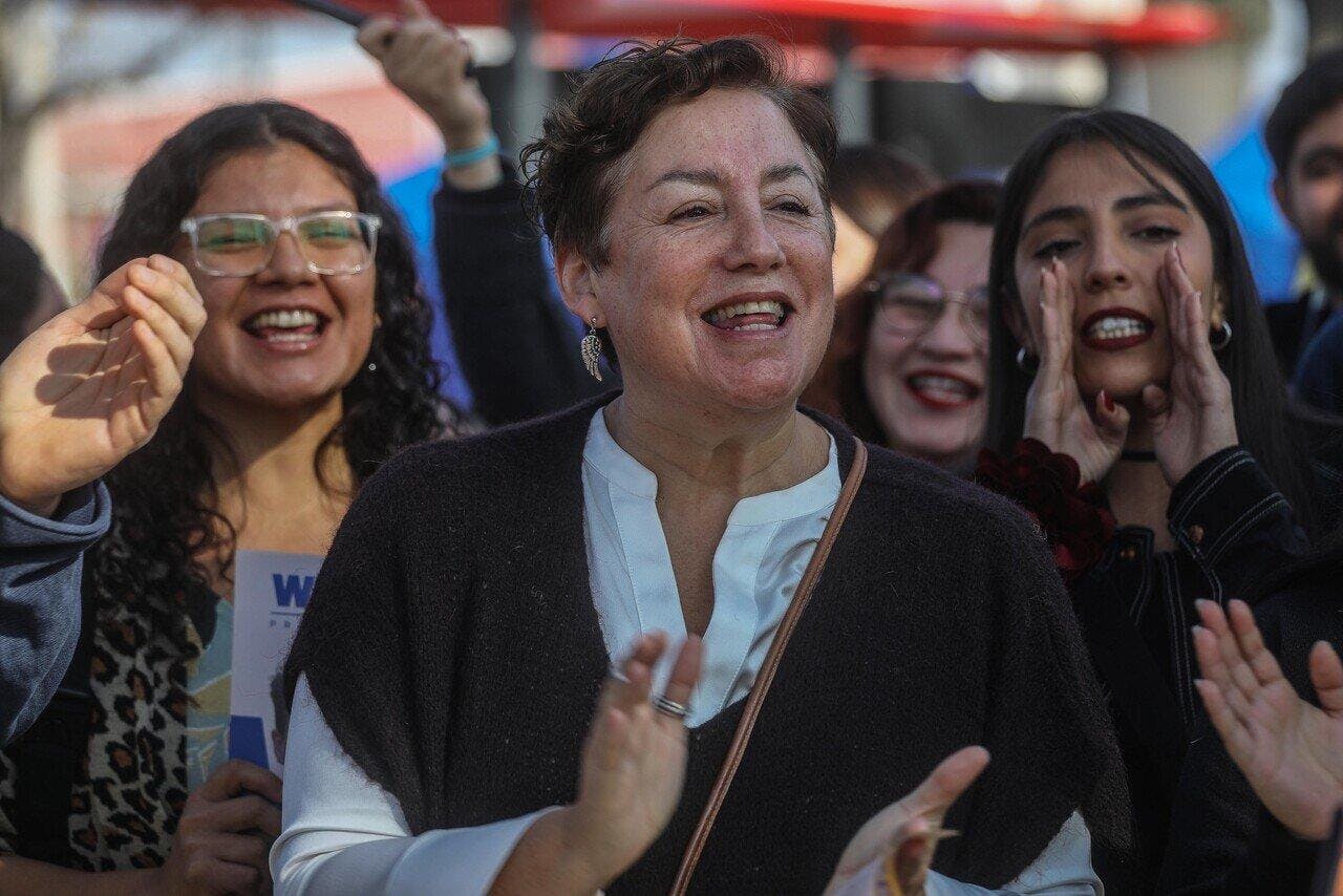 Beatriz Sánchez: “En propuestas, la candidatura de Jeannette Jara en temas sensibles como economía y seguridad hay pocas definiciones”