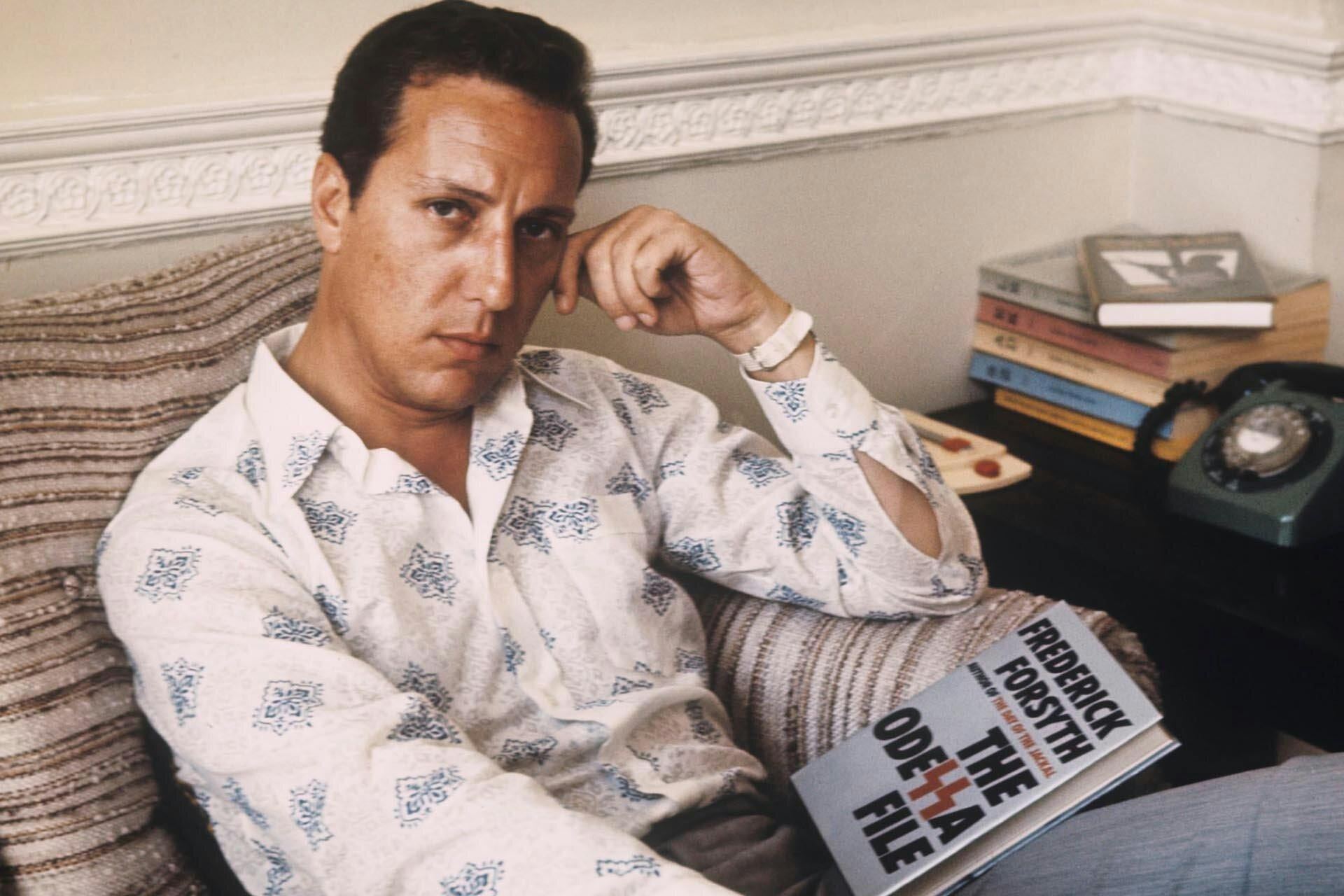 A los 86 años murió el escritor insigne de la novela de espías, Frederick Forsyth