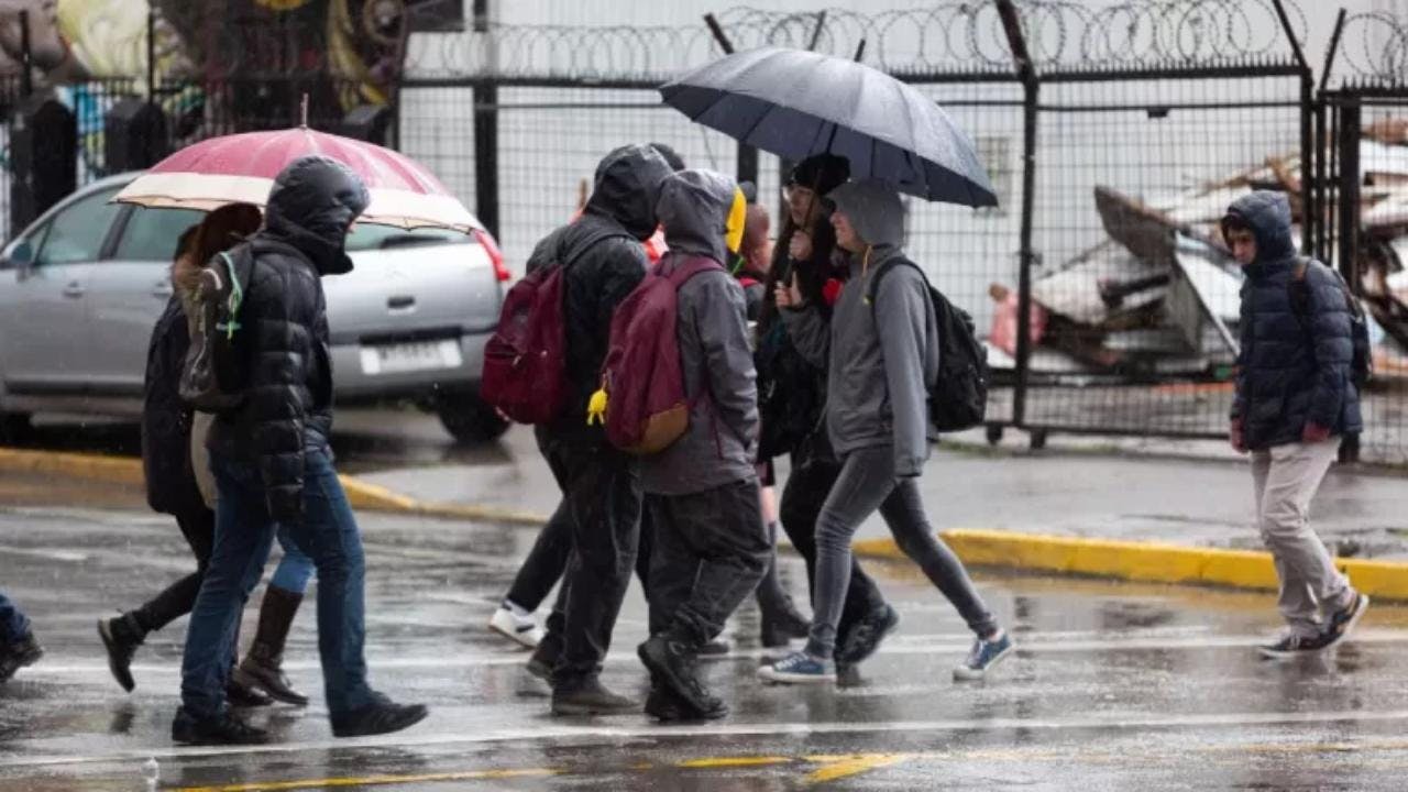Instituto Chileno de Políticas Públicas solicita adelantar vacaciones de invierno por temporal que afectará la zona centro-sur