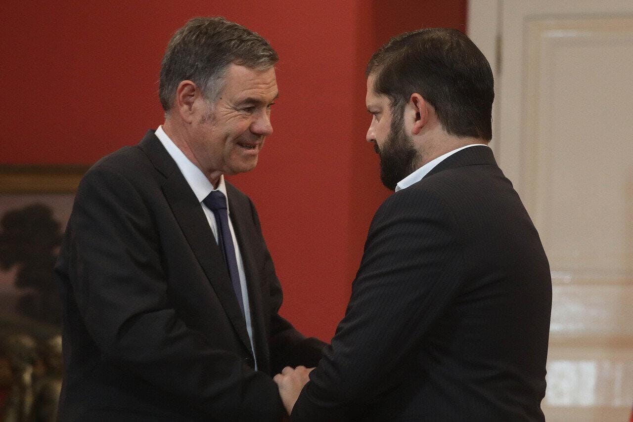 Ossandón revela advertencia que hizo EE.UU. al Presidente antes de la Cuenta Pública