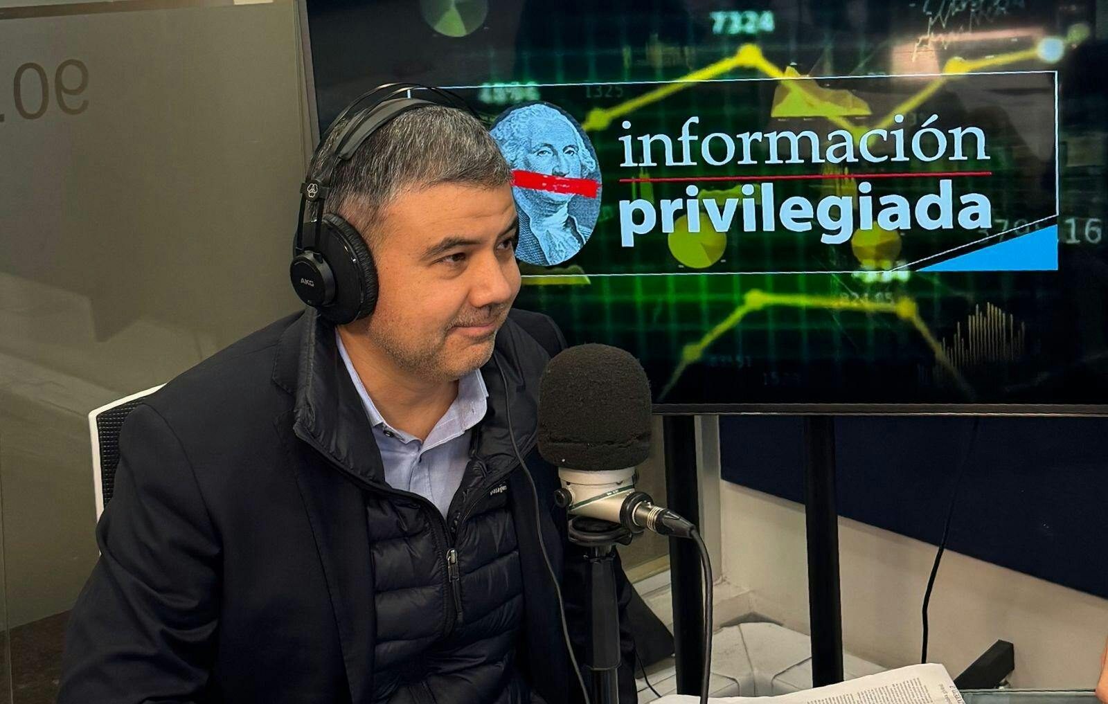 Andrés Pérez, economista jefe para Latam de Itaú, aborda el crecimiento de la economía y las finanzas públicas