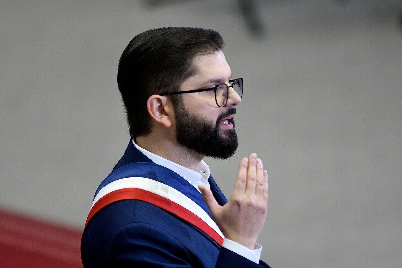 “Los presidentes hablan con los presidentes”: Boric justifica su negativa a hablar con Marco Rubio