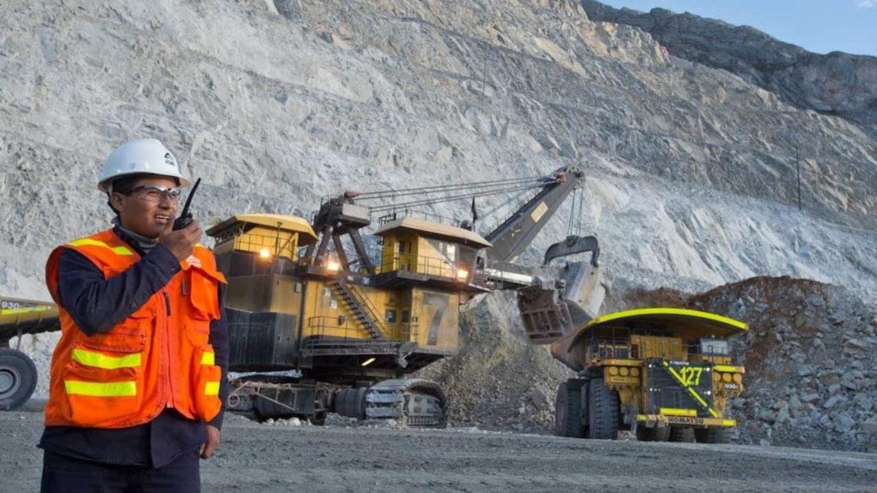 Imacec de abril sorprende con un crecimiento de un 2,5%