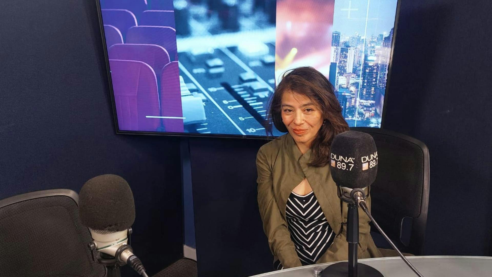 Karina Álvarez Valdés sobre su exposición Objeto y silencio: "Es un proceso de contemplación"