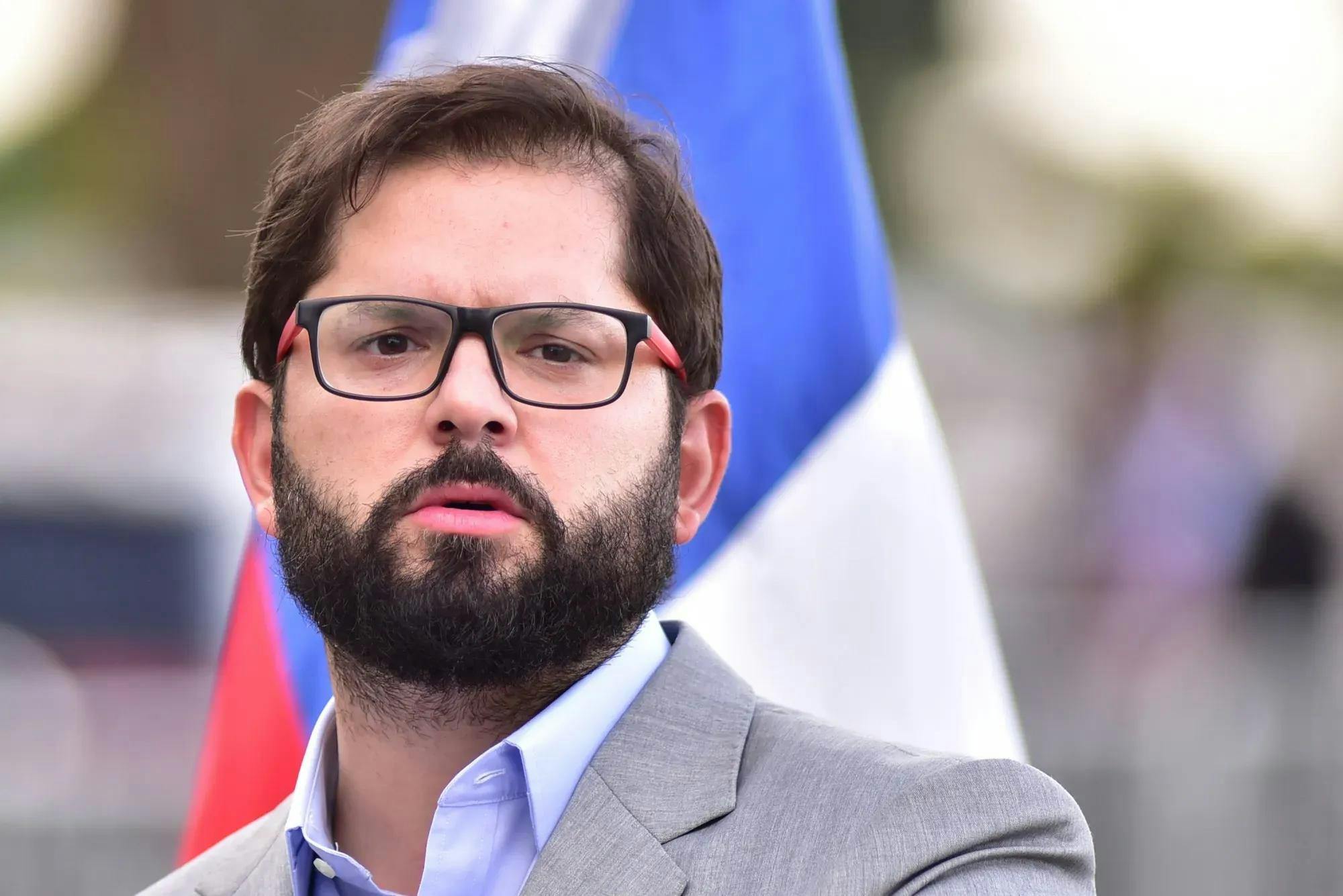 Desaprobación del Presidente sube a un 70% según Cadem