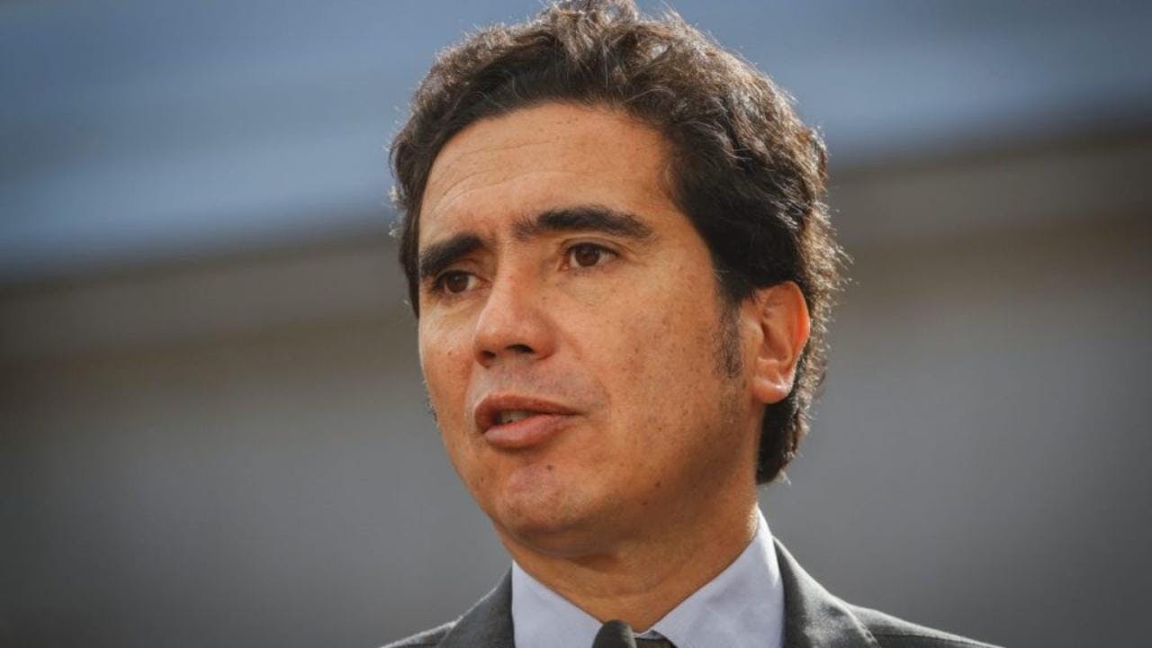 Ignacio Briones sobre el informe del Consejo Fiscal Autónomo: “Hay que reconocer que tenemos un problema fiscal estructural que se arrastra de hace más de una década. Nos hemos puesto a gastar in