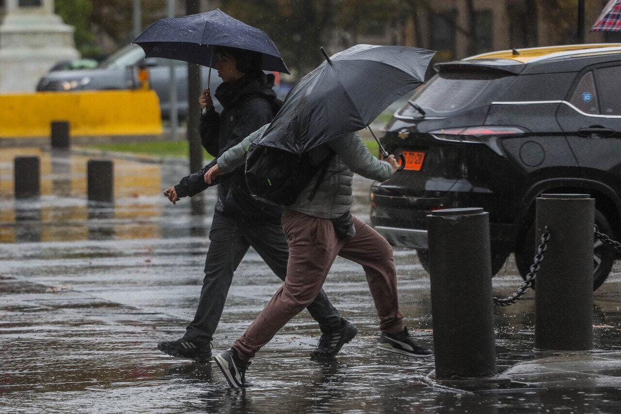 ¿Cuándo llueve en Santiago?