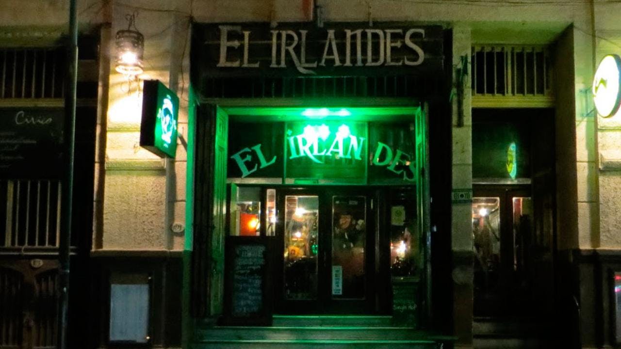 Cierra el bar El Irlandés de Valparaíso: Acusan inseguridad y “cuna de ladrones”
