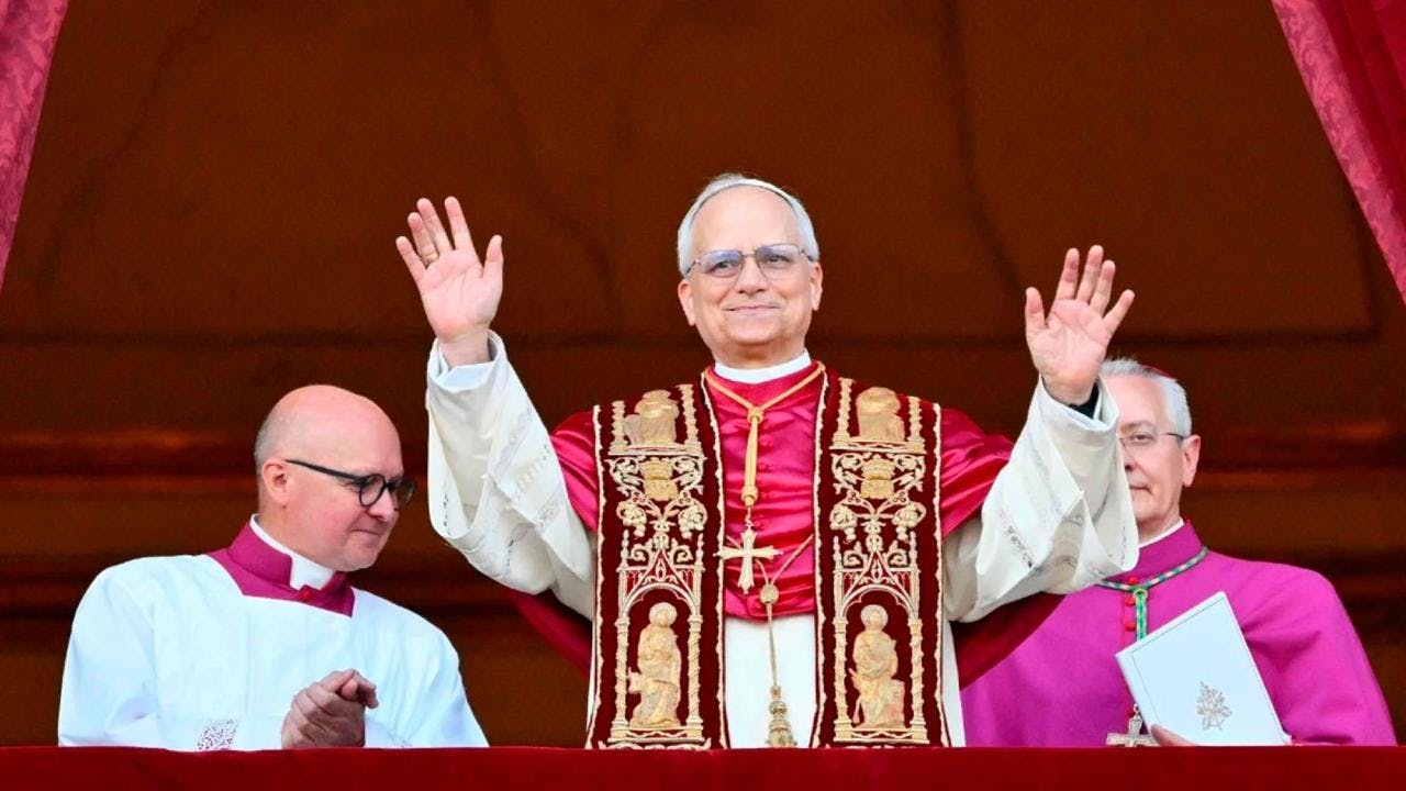 León XIV: El primer Papa estadounidense y peruano elige un nombre con historia y compromiso social
