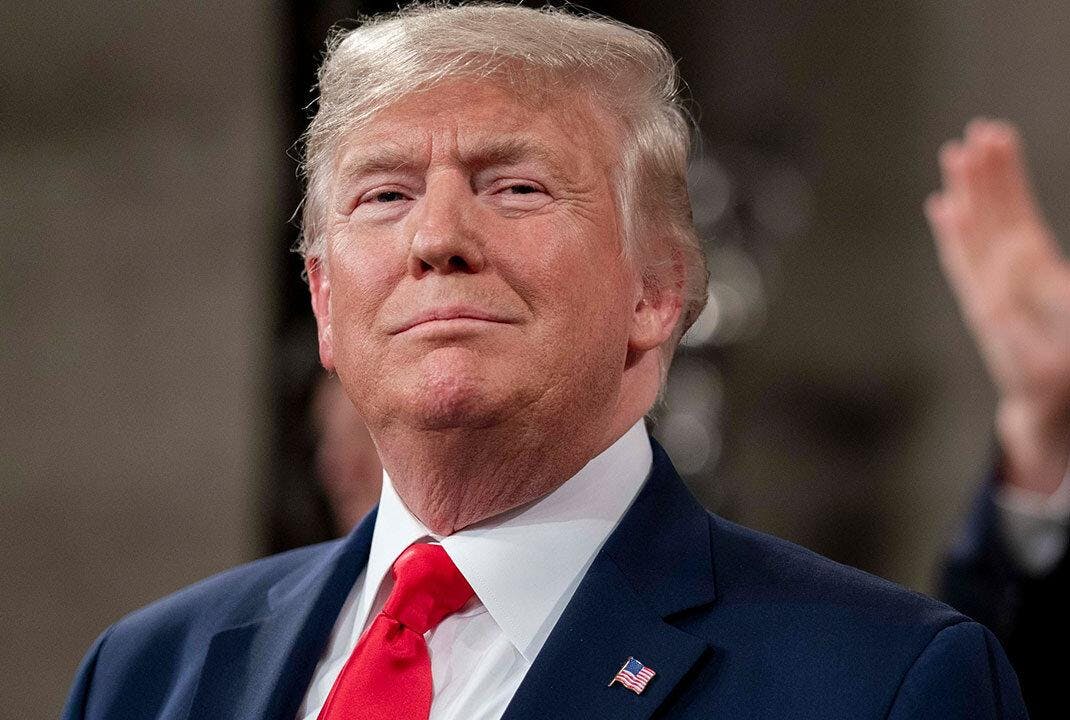 Donald Trump asegura que a él le gustaría ser el nuevo papa