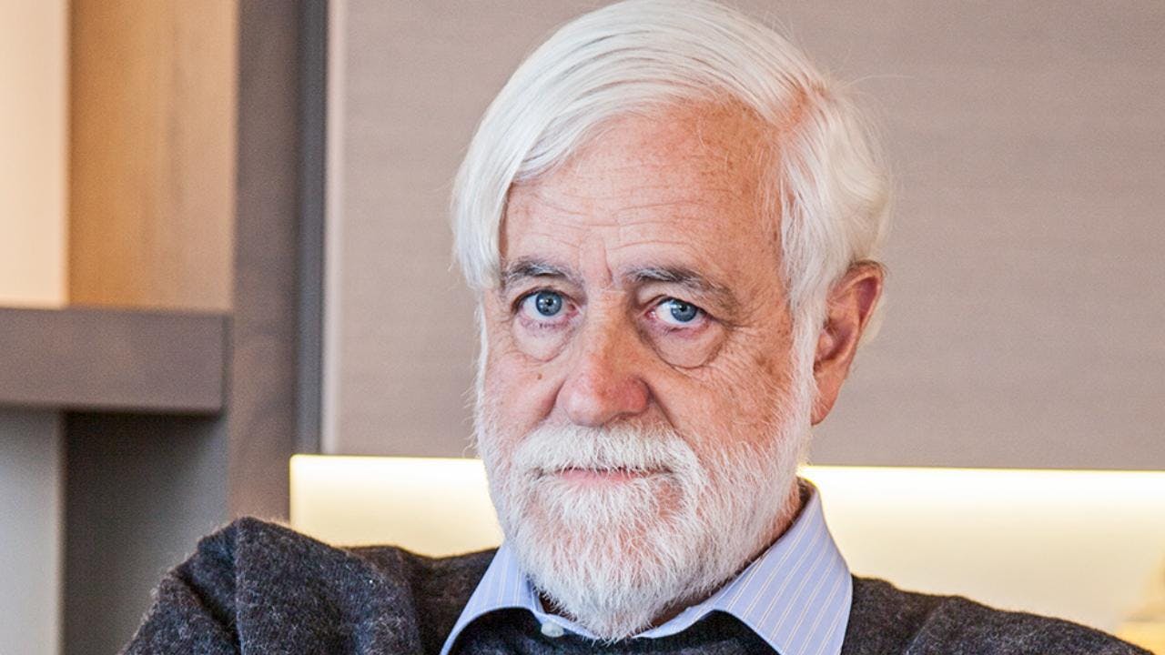 Eduardo Aninat sobre las rebajas de crecimiento según el FMI: “El trasfondo es un tema geopolítico. Hoy tenemos un triángulo de poder complicado, Estados Unidos poniéndose más nacionalista, Chi