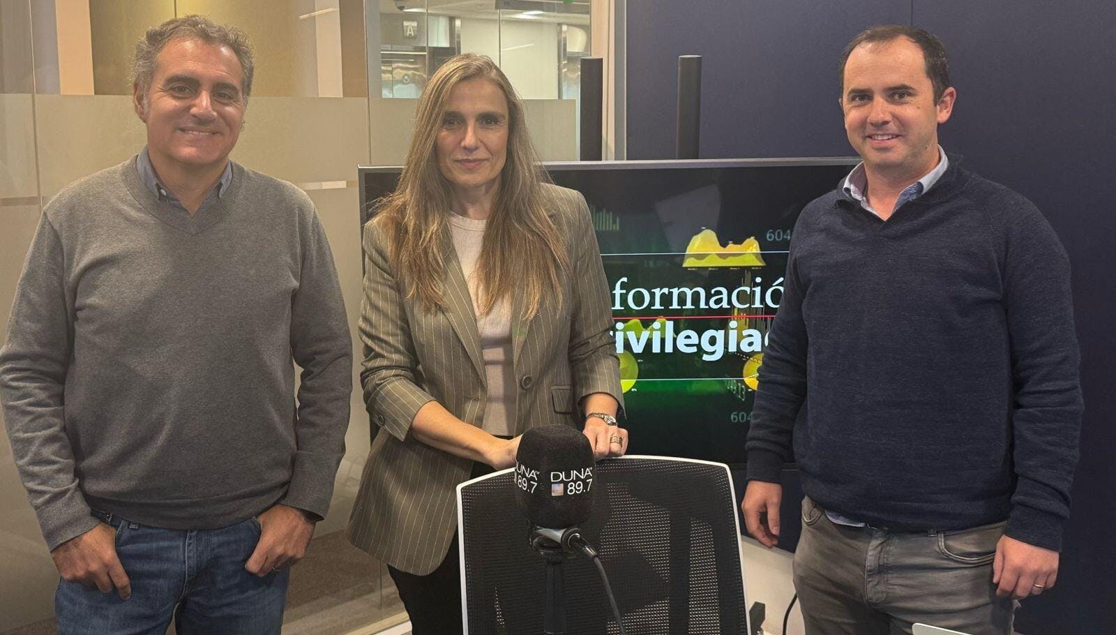 Sandra Benedetto, de PwC Chile, presenta estudio sobre la contribución tributaria de 22 empresas del IPSA al Fisco