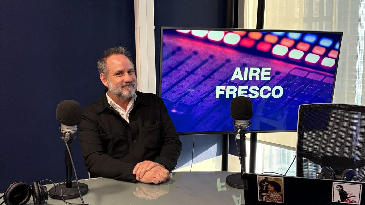 Sebastián Moreno sobre el documental El gran Coco Legrand: “Nunca imaginamos que iba a ser justo el final de su carrera. Que ibamos a grabar el último show. No fue deliberado. La idea nació porqu