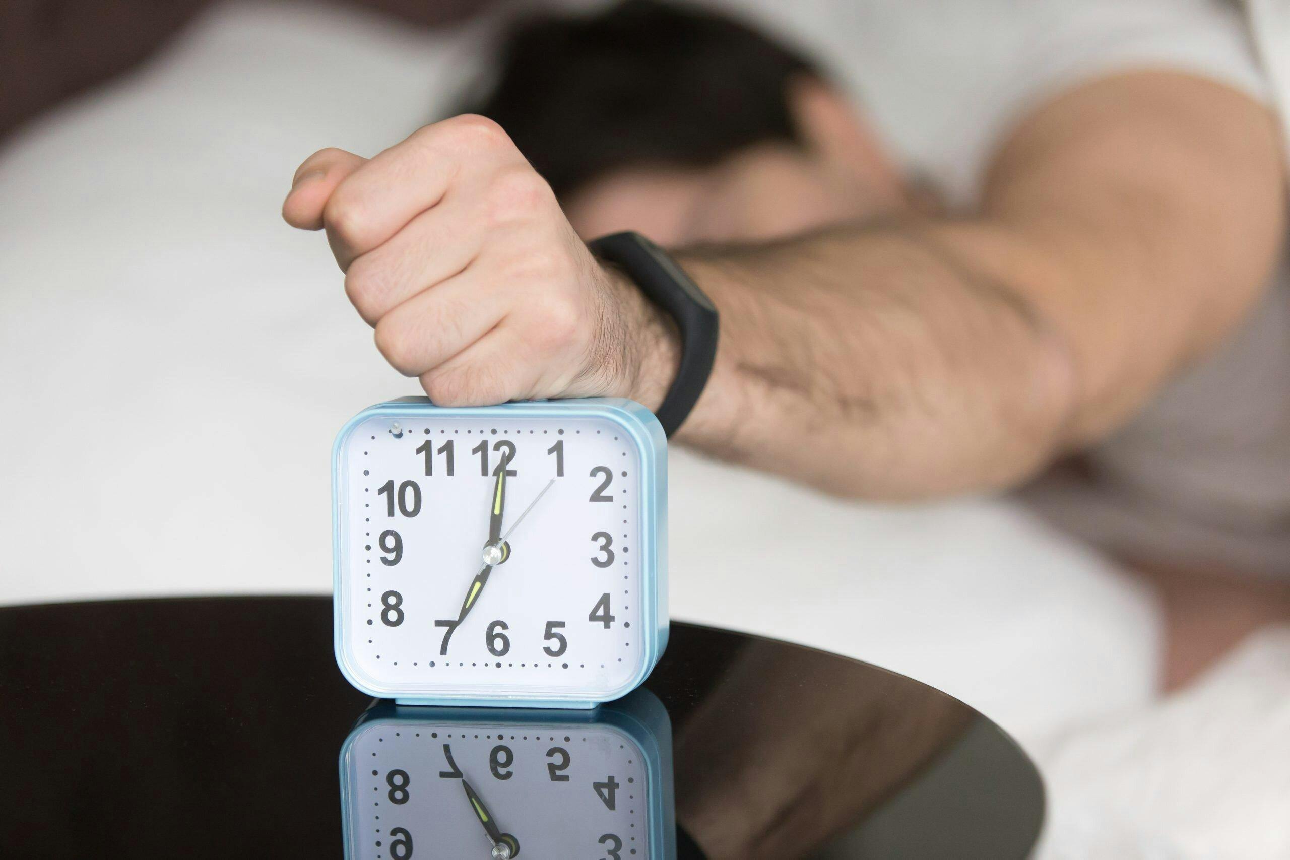 Este sábado se atrasa la hora: prepárate para el horario de invierno