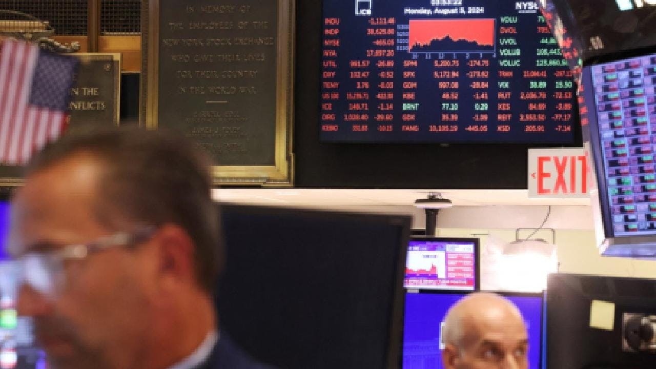 Lunes negro: Todo lo que sabemos del desplome de los mercados asiáticos después de los aranceles impuestos por Donald Trump