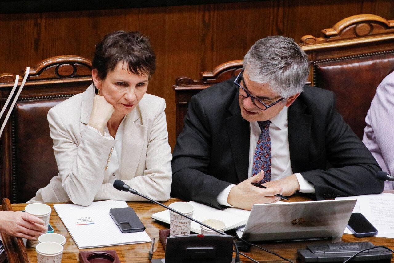 Marcel descarta conflicto de interés por su relación con Carolina Tohá y afirma que “habrá que redoblar los esfuerzos para evitar cualquier suspicacia futura”