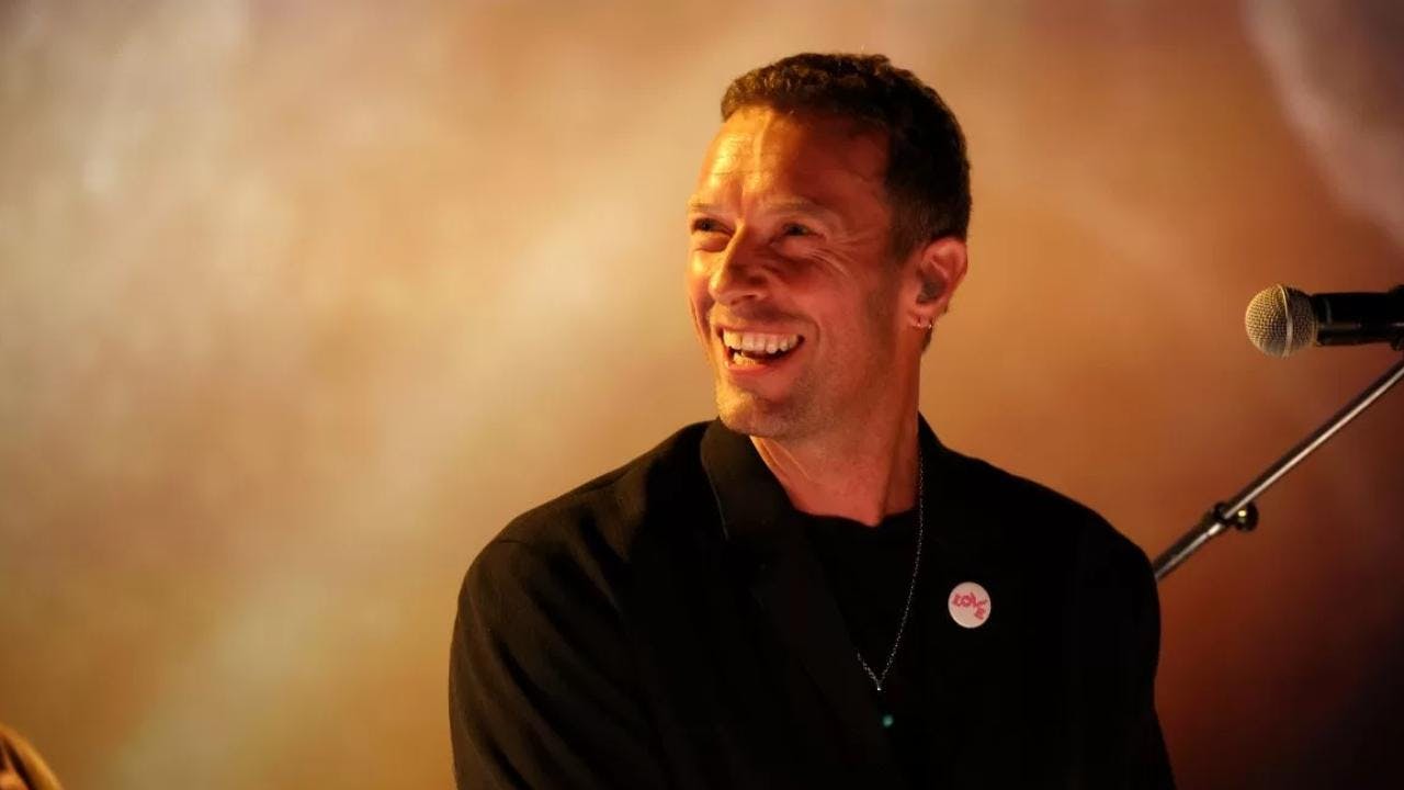 “Otros también pueden beneficiarse”: Chris Martin compartió cómo ha enfrentado la depresión