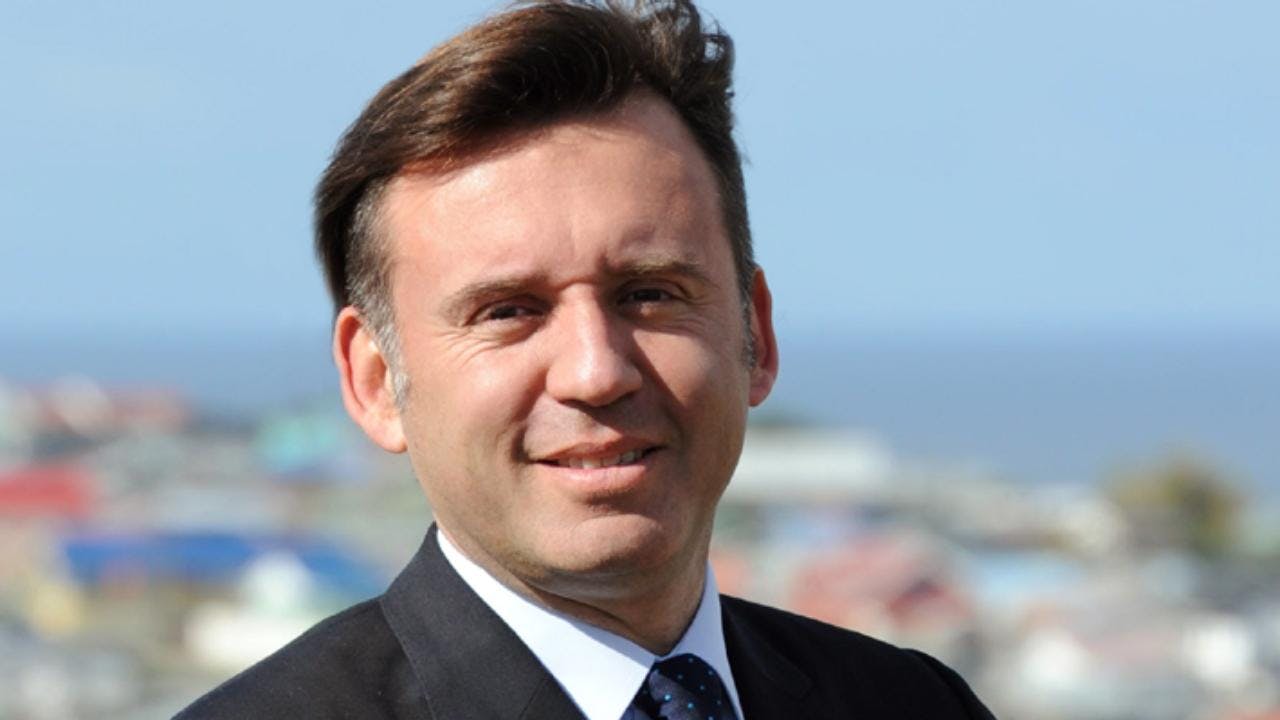 Claudio Radonich sobre el paro de profesores en Magallanes: “El tema que tiene el Servicio Local de Educación Pública es un déficit estructural porque los ingresos son menores. Los actores no han habl