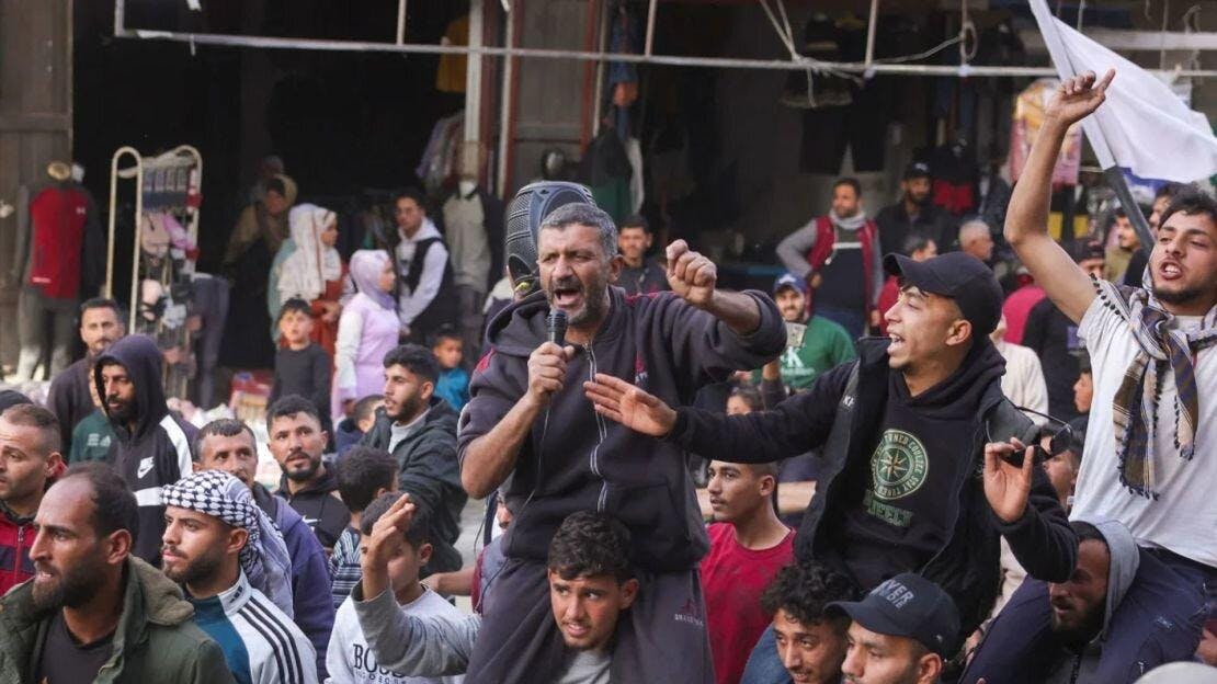 Miles de palestinos marchan en Gaza para pedir fin al conflicto