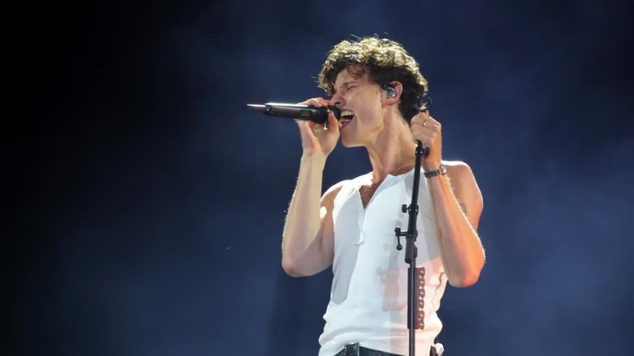 “No sabía que ‘Gracias a la Vida’ es una canción chilena”:  Shawn Mendes se disculpa tras atribuirla a Mercedes Sosa