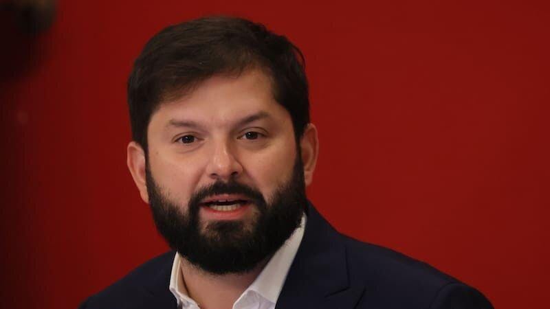 Presidente Boric se refiere nuevamente a caso ProCultura y se desmarca de posición del FA: “En Chile no hay nadie sobre la ley”