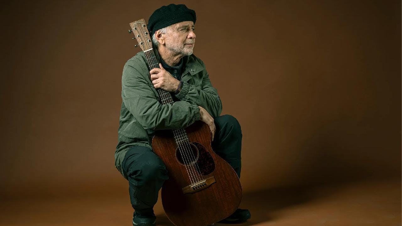 El emotivo llamado de Fernando Ubiergo para encontrar a la creadora del cuadro inspirado en su música